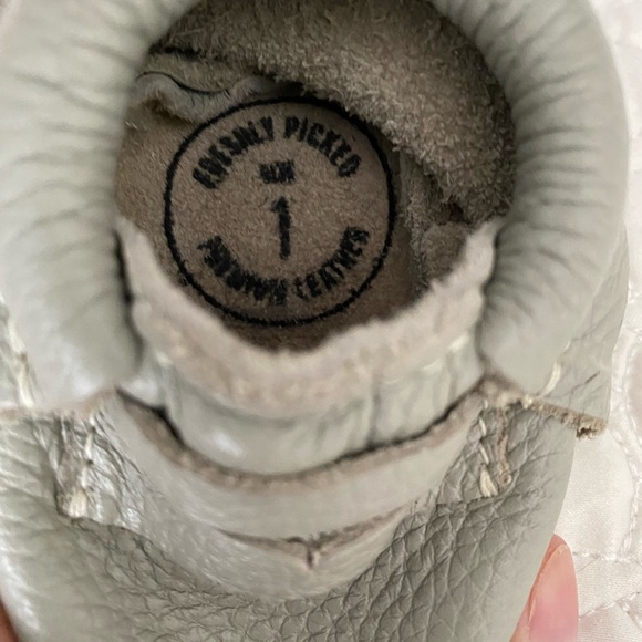 Freshly Picked size 1 Grey Leather Penny Loafer - Picture 2 of 4